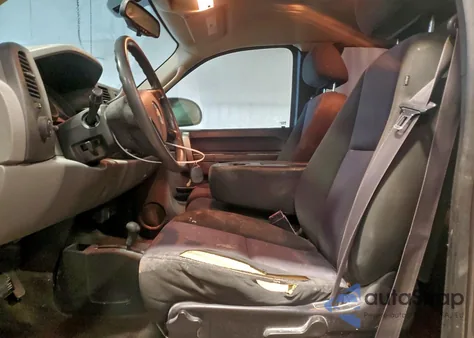 2012 Chevrolet Silverado K1500 Ls z USA, uszkodzony, nr VIN 1GCRKREAXCZ230734